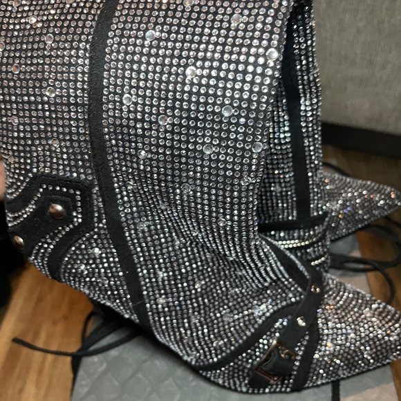 Boots - Picture 2 of 2